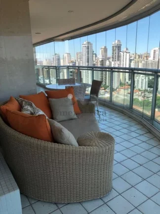 Imagem Cobertura Duplex no Pacaembu com 3 suítes e 6 vagas, 848m²