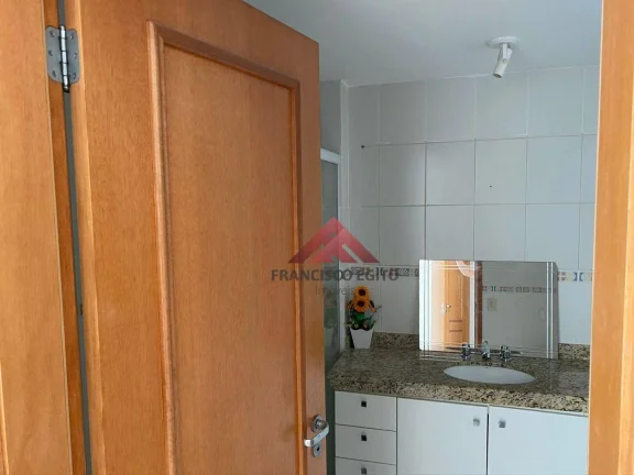 Imagem Cobertura, 3 quartos, 3 suítes, 2 vagas à venda, 216 m²