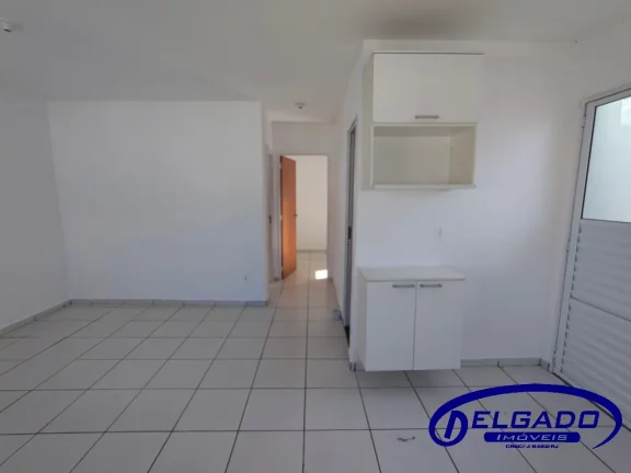 Imagem DELGADO aluga CASA em CONDOMÍNIO FECHADO (DOM MARCELINO) com 2 quartos e suíte em Bela Vista, Itaboraí-RJ