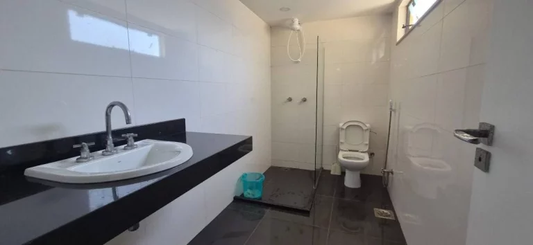 Imagem Casa com 4 Quartos à Venda, 300 m² em Barra Da Tijuca - Rio De Janeiro
