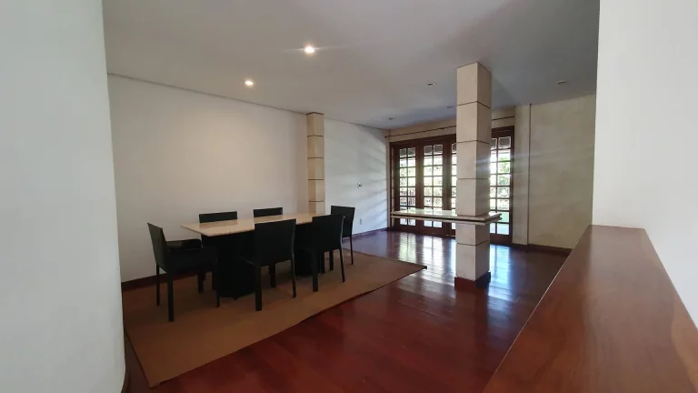 Imagem Casa em Condomínio com 3 Quartos (1 suíte) no Parque da Hípica em Campinas
