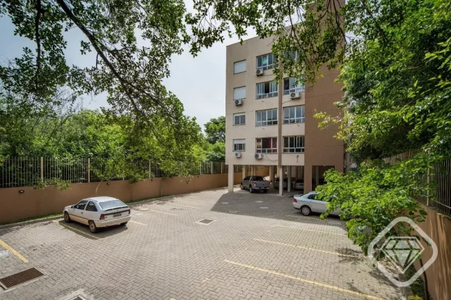 Imagem Apartamento com 2 dormitórios, garagem, elevador, prédio moderno e excelente construção no Bairr...