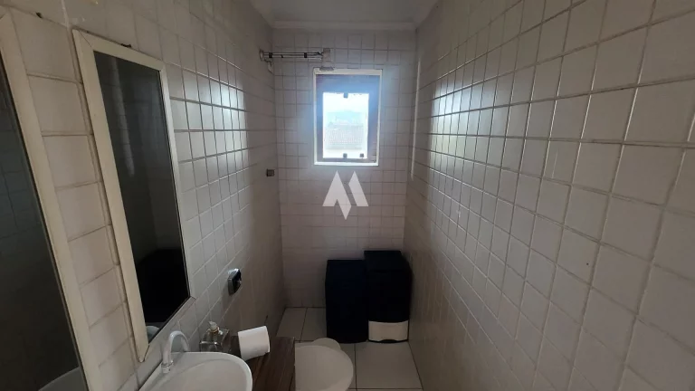 Imagem Casa Duplex na Vila São Jorge, São Vicente – Ampla, Confortável - 3 dormitórios, sendo uma suíte