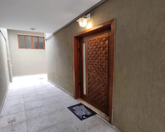 Imagem Sobrado no Butantã com 3dorms(2suítes) edícula e 3 vagas de garagem!!