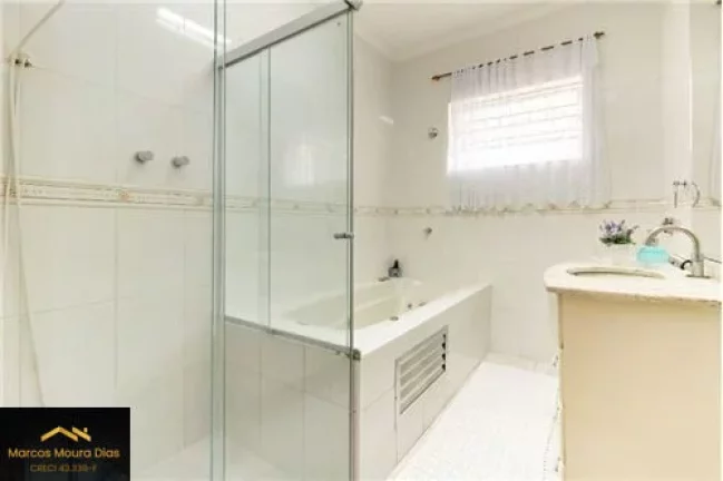 Imagem Casa à venda, com 3 Dormitórios ( 1 Suíte) com 2 Vagas de Garagem - Vila Ipojuca - São Paulo/SP