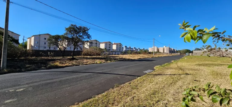 Imagem Terreno residencial para venda em Chácaras São Paulo, 195m2