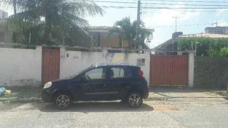 Imagem Vendo casa com 3 quartos sendo 3 suítes, 1 banheiro social, 2 salas, cozinha e área de serviço, DCE