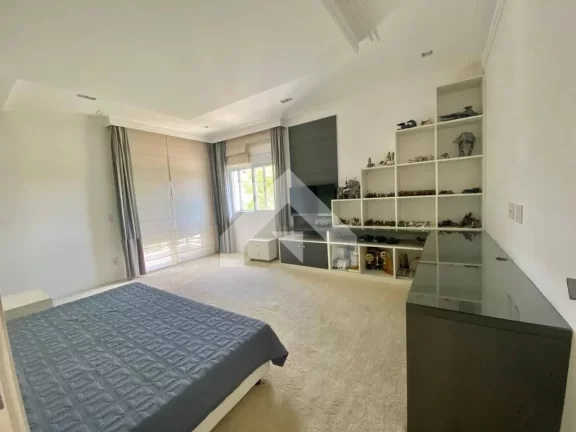 Imagem Casa de Condomínio em Tamboré - Santana de Parnaíba, SP