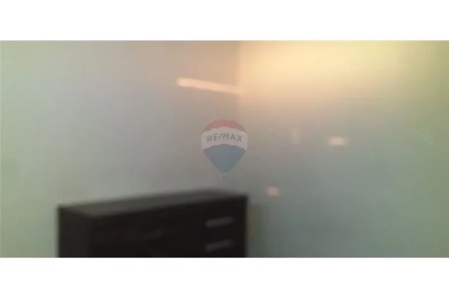 Imagem Imóvel amplo bem localizado no centro comercial ao lado do Shopping Partage