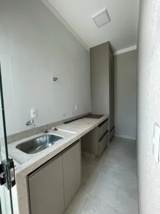 Imagem VENDE-SE BELISSIMA CASA NO PIRATININGA 1
