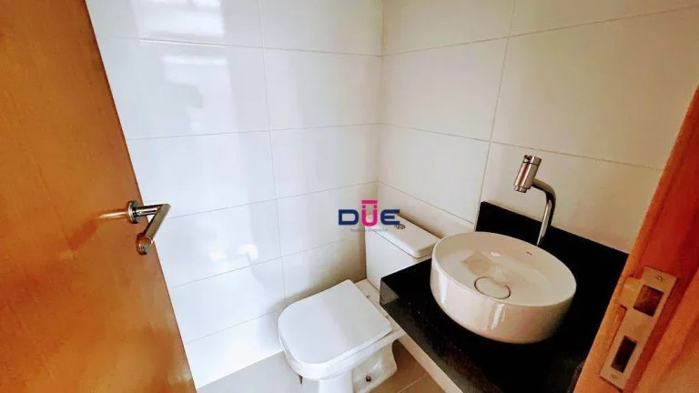 Imagem Casa com 4 dormitórios à venda, 244 m² por R$ 1.800.000 - Embaré - Santos/SP