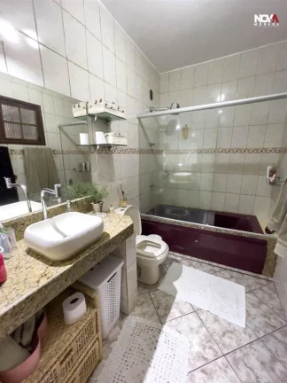 Imagem Se você procura uma residência que una o charme do estilo rústico com o conforto de uma infraestr...