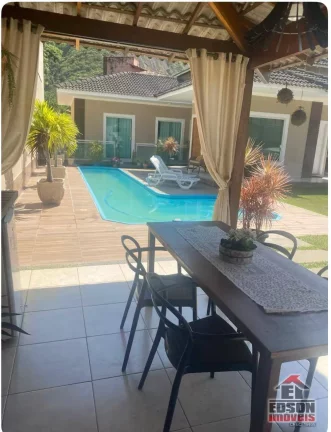 Imagem 3 Quartos, 1 Suíte, 2ª Locação com Piscina e Churrasqueira no Recanto.