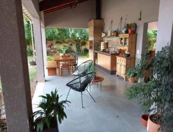 Imagem Casa com 3 dormitórios à venda, 212 m² por R$ 1.900.000,00 - Vila Mira - Atibaia/SP