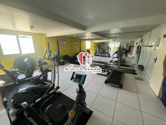Imagem Residencial Felini - Vieiralves, 5Qtos, 2 vgs soltas, 150m², Oportunidade!