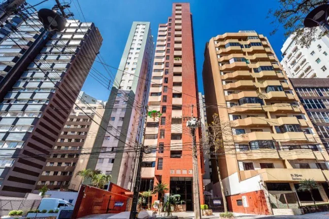Apartamento com 3 dormitórios à venda, 113 m² por R$ 1.045.000,00 - Batel - Curitiba/PR