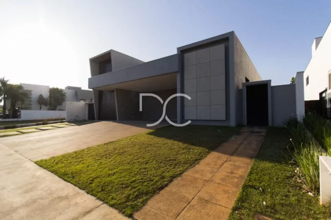 Imagem Condomínio Residencial Saint Patrick - Locação Casa Alto Padrão | AC: 457m² | AT: 1000m² | 3 Suítes | 5 Ban | 6 Vagas