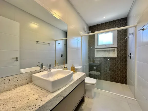 Imagem Casa 4 Dormitórios - Bairro Atlantida