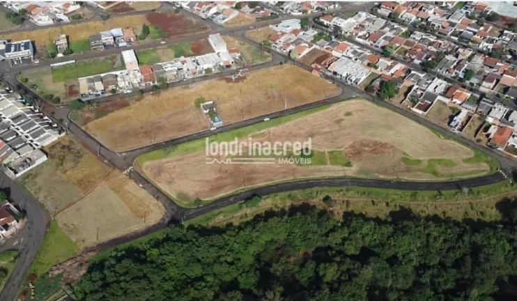 Imagem Oferta! 3 lotes no Jardim Maracá em Londrina, prontos para construir. Total de 819,89 m² por R$ 400 mil. Excelente oportunidade para investir ou morar!