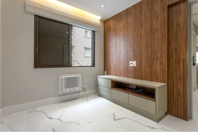Imagem Apartamento com 4 Quartos à Venda, 195 m² em Campo Belo - São Paulo