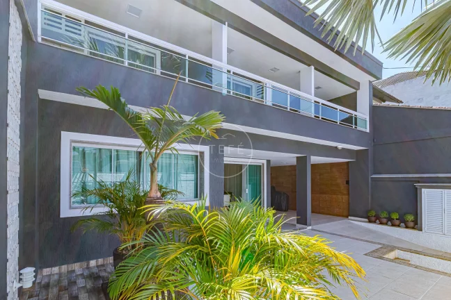 Imagem CASA com PORTEIRA FECHADA e 275m² na TAQUARA - Pronta para sua mudança!