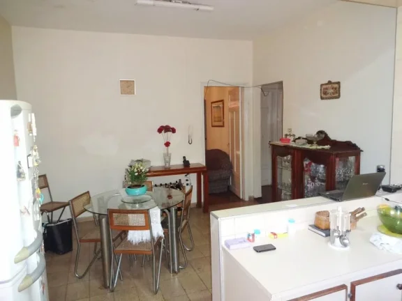Imagem Casa no Bairro Alto excelente para consultÃ³rio, prÃ³ximo Ã  Santa Casa toda reformada com 3 dormitÃ...