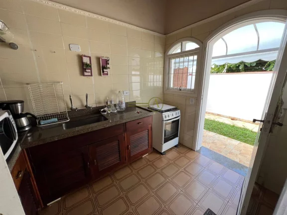 Imagem Casa térrea à venda esquina dois lotes e com Edícula Bairro Oásis Peruíbe