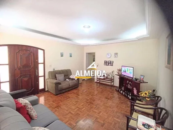 Imagem Casa com 3 dormitórios à venda, 198 m² por R$ 550.000,00 - Vila Aparecida - Rio Claro/SP