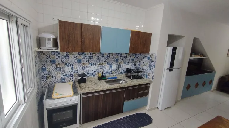 Imagem CASA ESTILO APTO - 2 DORMITÓRIOS À 400 M. PRAIA MARANDUBA - UBATUBA