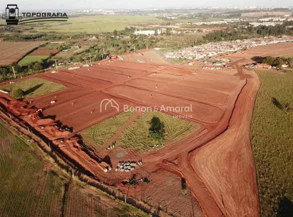 Imagem Terreno de 205m², localizado em uma esquina estratégica da tranquila e bem localizada Vila Profeta...