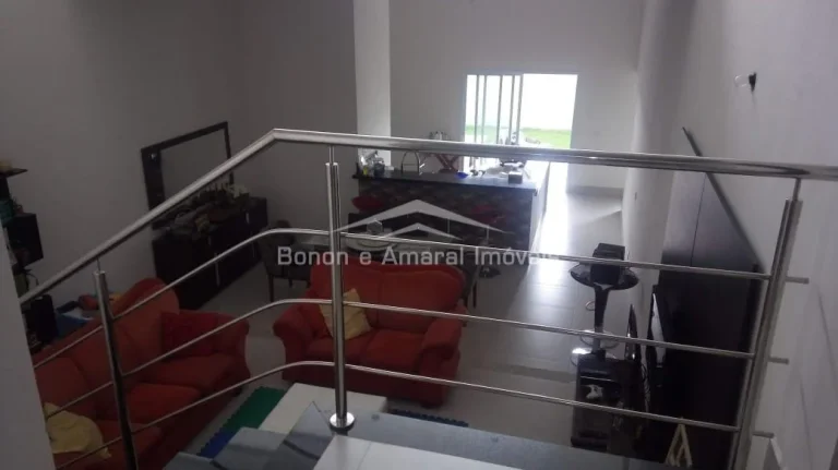 Imagem Casa térrea a venda no Swiss Park.
Somente a vista

Sala para dois ambientes com pé direito duplo,...