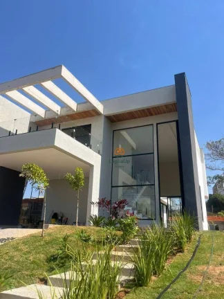 Imagem Casa com 4 dormitórios à venda, 260 m² por R$ 2.450.000,00 - Condomínio Gran Royalle - Lagoa Santa/MG