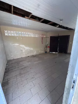 Imagem Terreno de 340m² com casa de 2 dormitórios e 1 vaga de garagem Zimbros