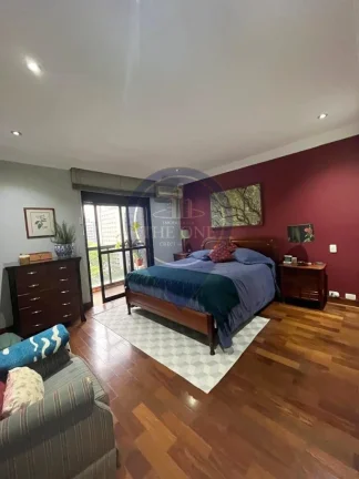 Imagem Imóvel de luxo na Vila Mariana: Apartamento de 4 suítes, 5 banheiros e 4 vagas de garagem em São Paulo-SP.