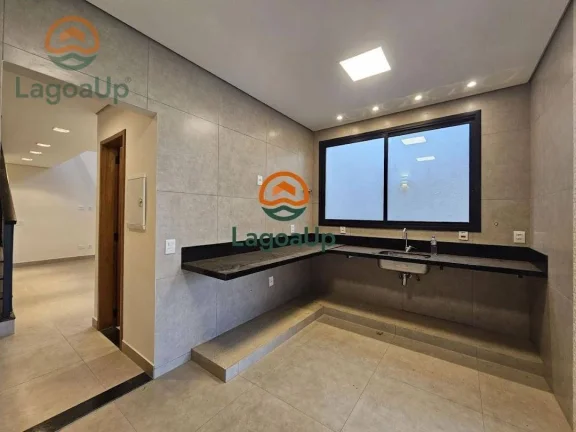 Imagem Casa com 3 dormitórios à venda, 134 m² por R$ 1.100.000,00 - Bela Vista - Lagoa Santa/MG