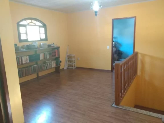 Imagem Vendo esta maravilhosa casa em Lumiar. Nova Friburgo rj.