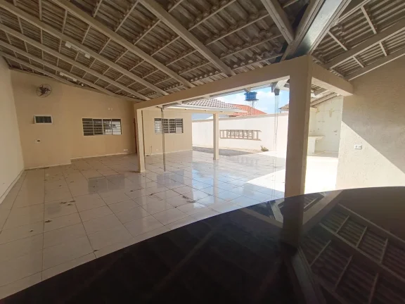 Imagem Casa De 3/4 Sendo Duas Suites Sozinha No Lote No Jardim Paraiso Ao Lado Anel Viario