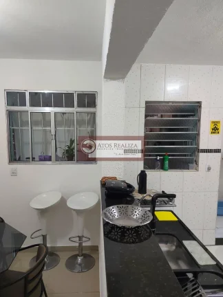 Imagem Excelente Sobrado em Condomínio Fechado com 2 Suítes e 2 Vagas em Jordanópolis - São Paulo por R$550.000