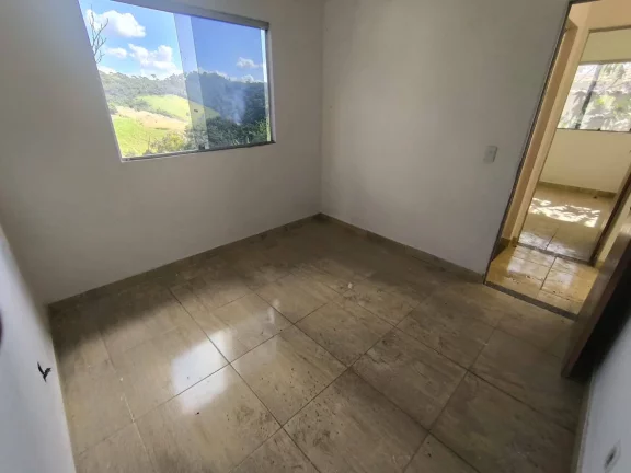 Imagem Casa com 2 Quartos à Venda, 80 m² em Novo Horizonte - Ibirité