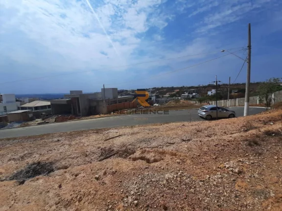 Imagem Lote com 387 m2 em condomínio fechado Goldem Class