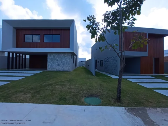 Imagem Imperdível: Casa de luxo em condomínio Alphaville, 4 quartos, 4 suítes, 2 salas, 4 vagas em Camaçari-BA
