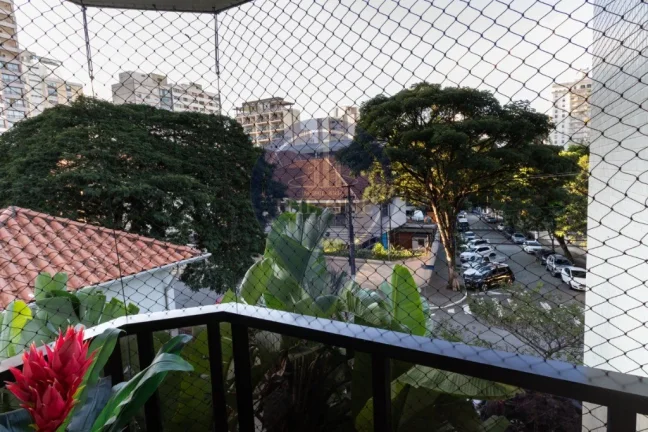 Imagem Apartamento de luxo em Perdizes, São Paulo-SP, com 3 quartos, 3 suítes, 2 salas, 5 banheiros, 3 vagas e 251m². Venha conferir!