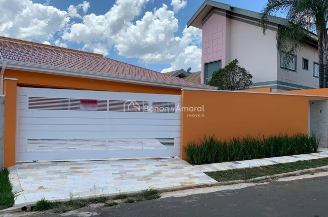 Imagem Casa à venda, em condomínio, Parque Xangrilá, Campinas, 4 quartos.
Casa térrea, 4 quartos, sendo...