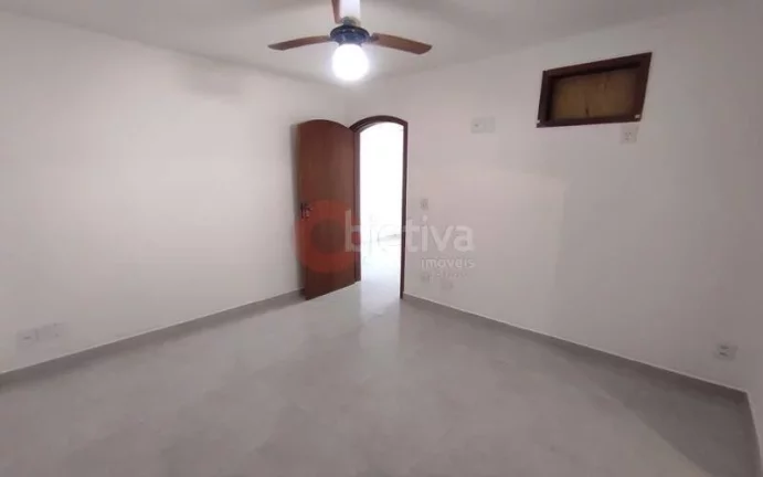Imagem Apartamento linear em pavimento superior, 1 quarto, Palmeiras - Cabo Frio