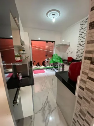 Imagem Casa para Venda em Limeira, Jardim Planalto, 3 dormitórios, 1 suíte, 2 banheiros, 3 vagas
