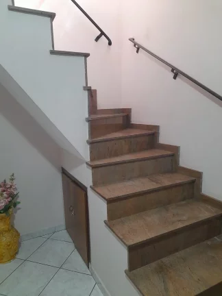 Imagem CASA TÉRREA A VENDA COM EDÍCULA NO PARQUE CAPAVA SANTO ANDRE