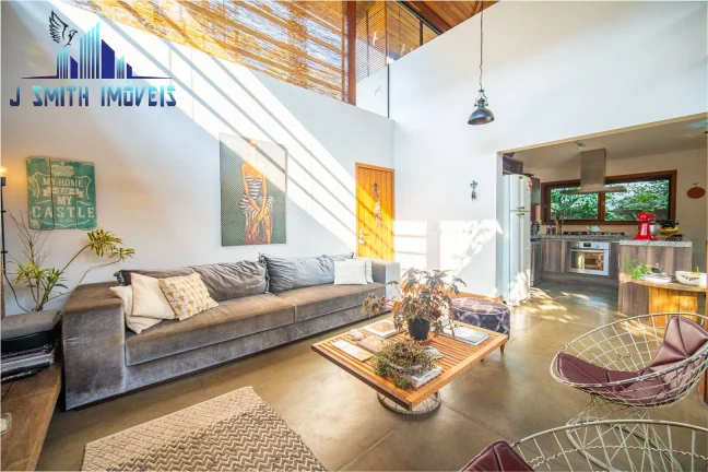 Imagem Casa com 2 dormitórios, sendo 1 suíte à venda - Granja Viana - Fazendinha