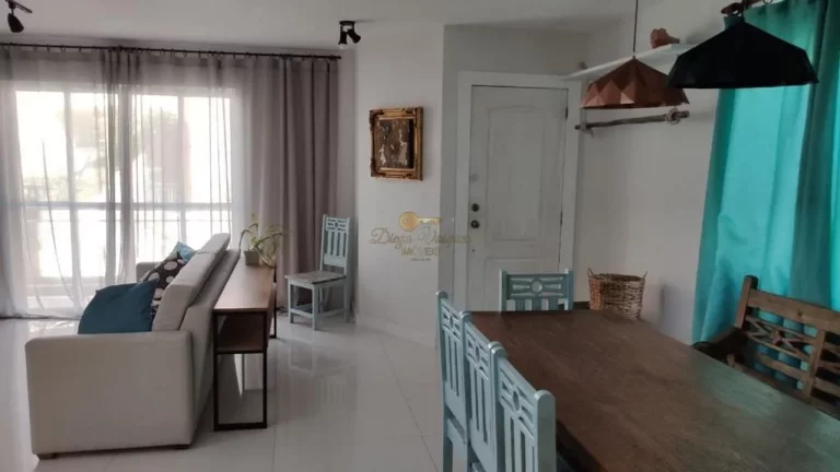 Imagem Casa em Condomínio para Venda em Teresópolis / RJ no bairro Agriões