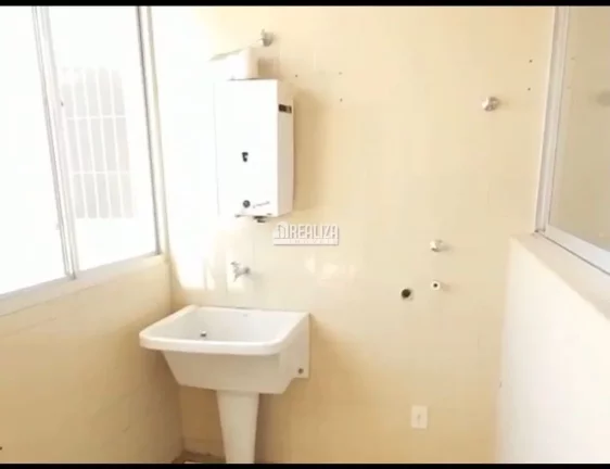 Imagem Apartamento à venda no Condomínio Edificio Marajoara, no Centro de Uberaba