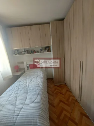 Imagem Novidade a venda no Jardim Sônia Zona Sul de São Paulo Vendo Apartamento de 2 Dormitórios, vaga de garagem coberta, Móveis planejados, portaria 24h. Valor especial R$ 305 Mil agende uma visita e confira.